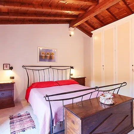 Oliver House
